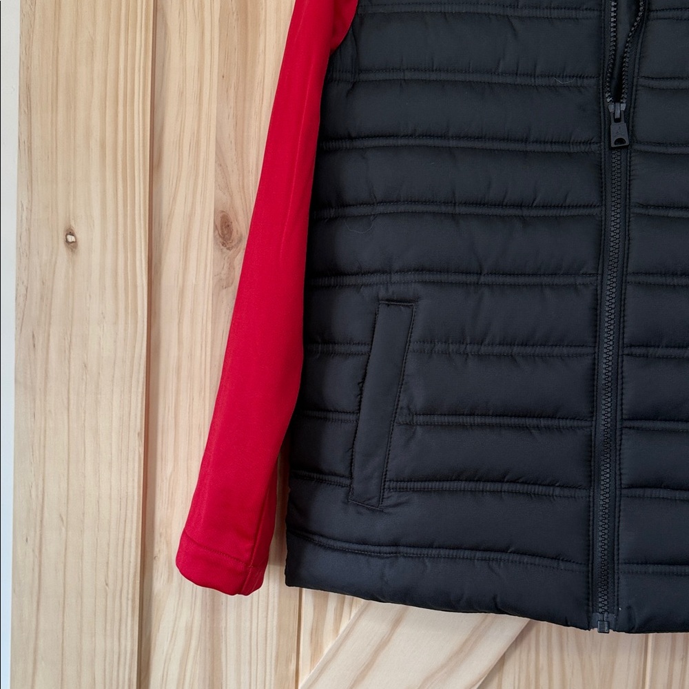 Jordan Black and Red Kids Puffer Jacket - Picture 5 of 9